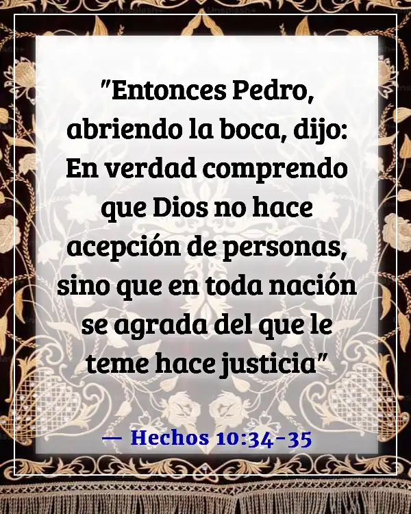 Versículo de la Biblia sobre la mezcla de razas (Hechos 10:34-35)