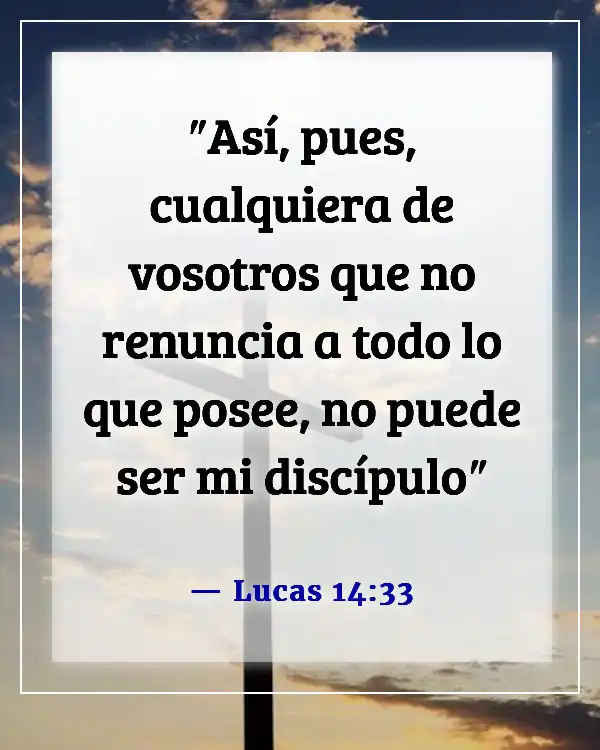 Here is the translation of "Bible Verse About Material Things" into Spanish:  

"Versículo bíblico sobre las cosas materiales" (Lucas 14:33)