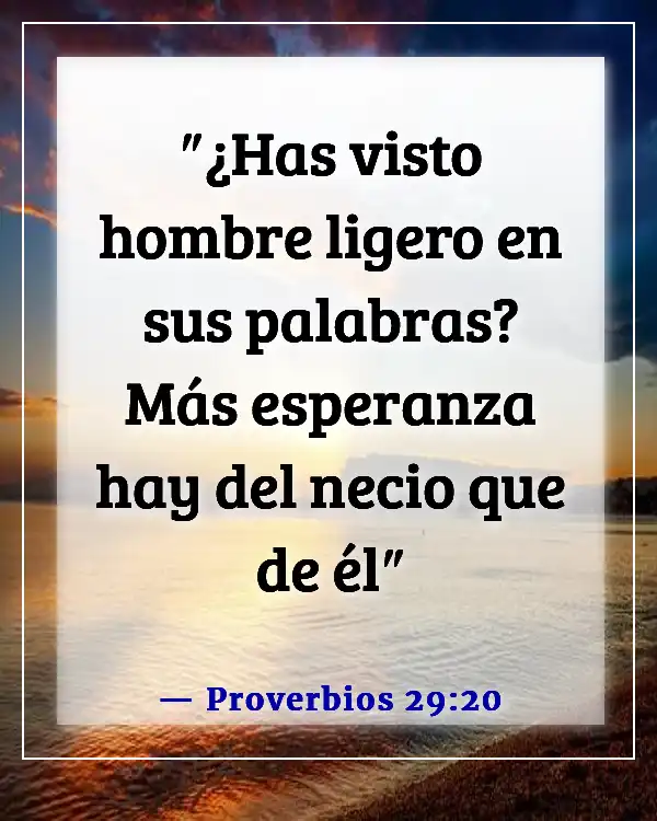 Versículo de la Biblia sobre hablar en contra de los pastores (Proverbios 29:20)