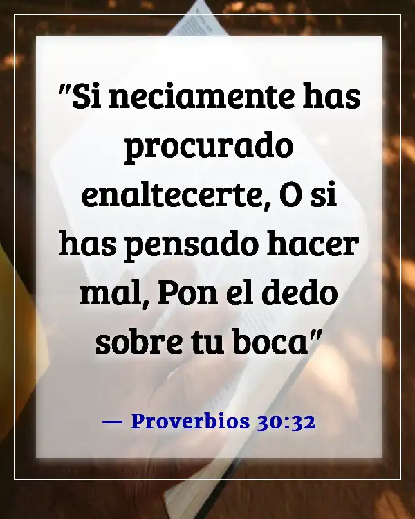 Versículo de la Biblia sobre la arrogancia (Proverbios 30:32)